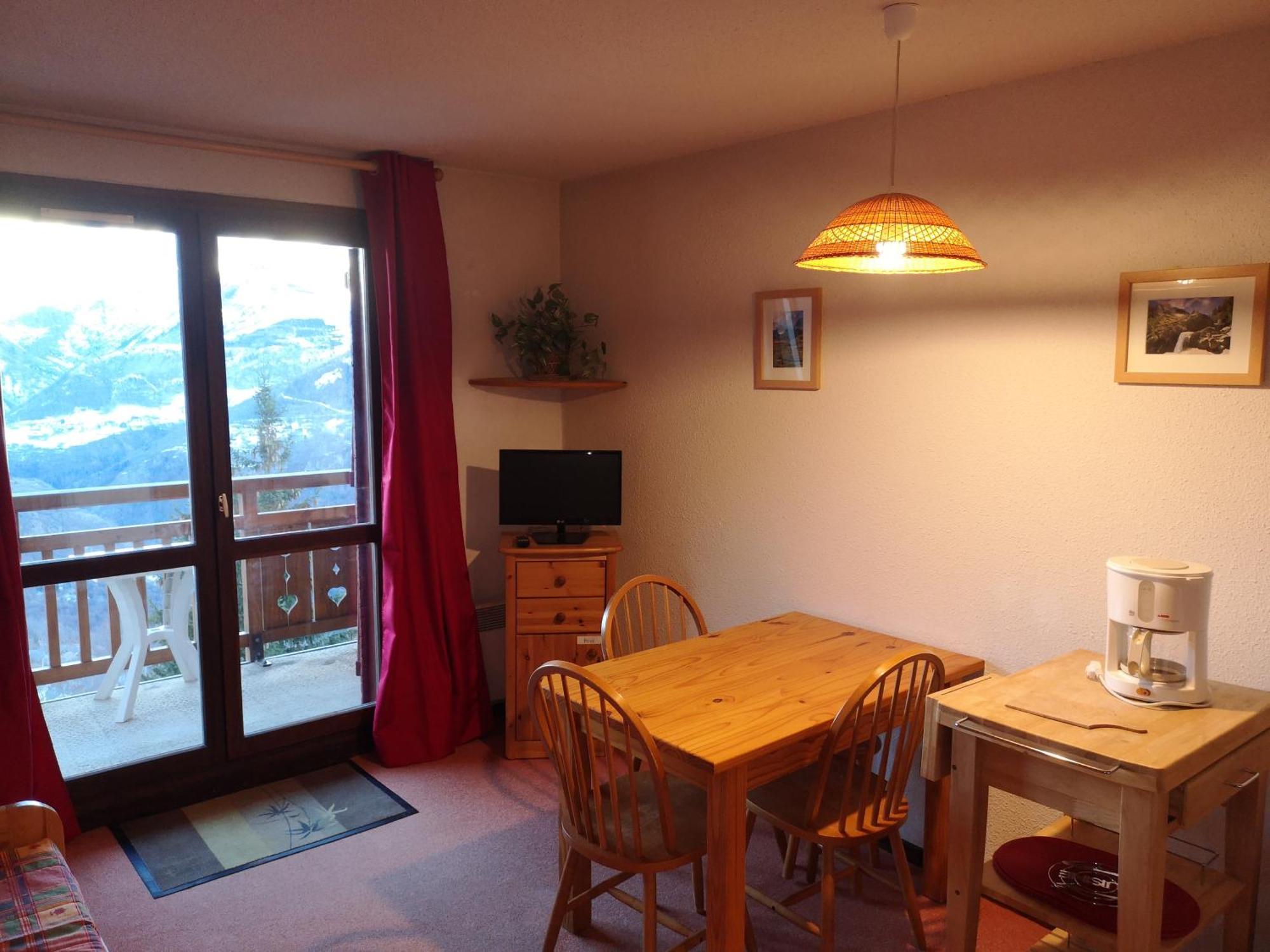 Studio Coin Montagne A Auris En Oisans Avec Vue Magnifique Екстер'єр фото